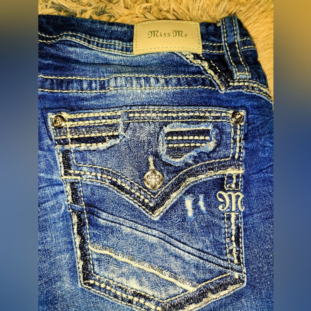 Miss Me size 36 jeans !